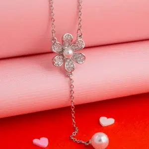 Collar Flor Perlada con Gota