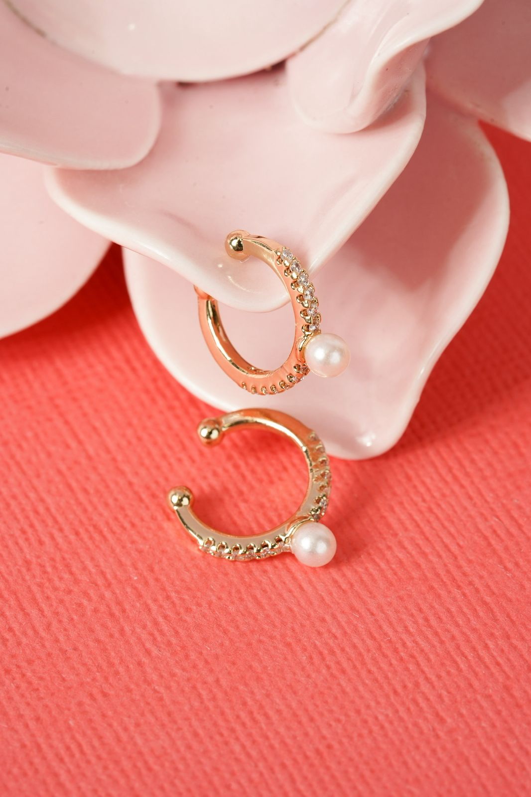 Earcuff Perla Blanca